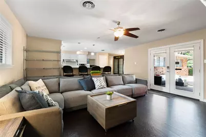 521 Brookview Drive, Hurst, TX 76054 - Photo 3