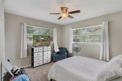 521 Brookview Drive, Hurst, TX 76054 - Photo 11