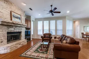 3400 Springbranch Dr, Richardson, TX 75082 - Photo 9