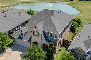 9409 Meadowpark Dr, Denton, TX 76226 - Photo 1