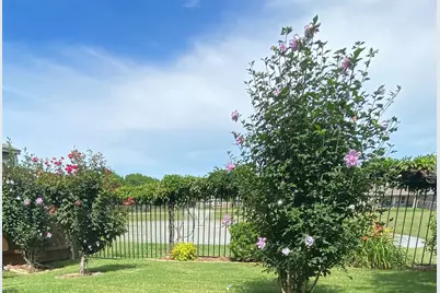 9409 Meadowpark Drive, Denton, TX 76226 - Photo 33