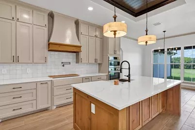 5006 Stover Way, Granbury, TX 79049 - Photo 9