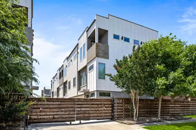 1919 Summit Avenue #2, Dallas, TX 75206 - Photo 1