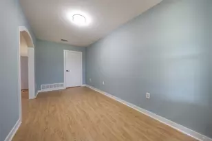 951 E Highland Rd, Oak Leaf, TX 75154 - Photo 13