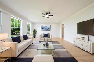 951 E Highland Rd, Oak Leaf, TX 75154 - Photo 5