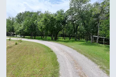 677 Fm 3356, Van Alstyne, TX 75495 - Photo 21