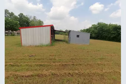 677 Fm 3356, Van Alstyne, TX 75495 - Photo 17