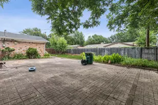 2140 Barbell Ln, Fort Worth, TX 76111 - Photo 27