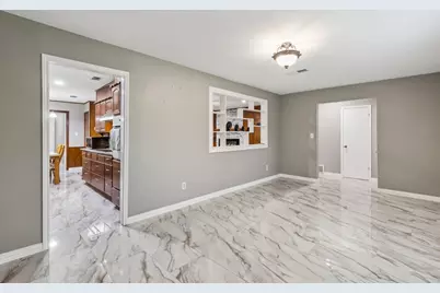 2140 Barbell Lane, Fort Worth, TX 76111 - Photo 7