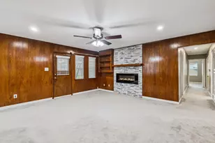 2140 Barbell Ln, Fort Worth, TX 76111 - Photo 11