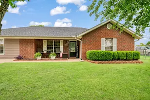 310 County Rd 35985, Powderly, TX 75473 - Photo 1