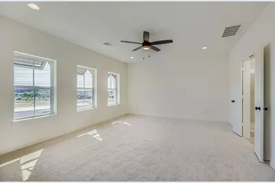 620 Sir Christopher Street, Lewisville, TX 75056 - Photo 17