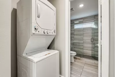 4915 Bryan Street #205, Dallas, TX 75206 - Photo 5