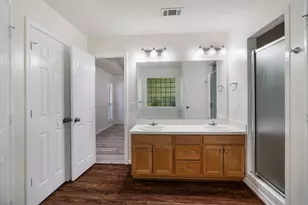 3750 Castlegate Dr, Paris, TX 75462 - Photo 9