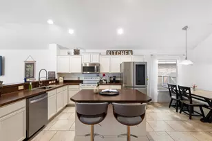 1042 Grimes Dr, Forney, TX 75126 - Photo 9