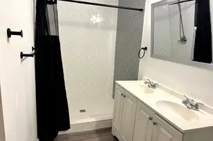 413 S Oak St, Paradise, TX 76073 - Photo 5