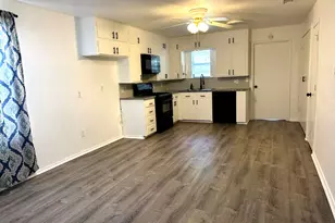 413 S Oak St, Paradise, TX 76073 - Photo 3