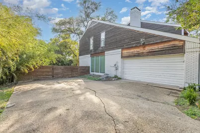 9901 Wood Forest Drive, Dallas, TX 75243 - Photo 27