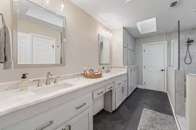 4904 Fairway Place Court, Granbury, TX 76049 - Photo 17