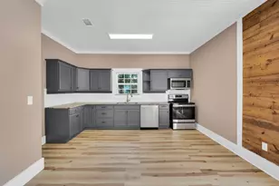 601 S 7th Ave, Teague, TX 75860 - Photo 3