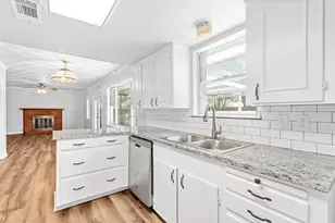 4700 Roxie St, Haltom City, TX 76117 - Photo 17