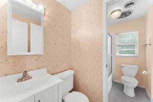 4700 Roxie St, Haltom City, TX 76117 - Photo 23