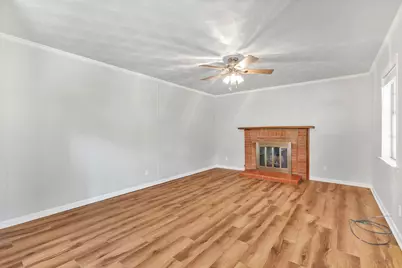 4700 Roxie Street, Haltom City, TX 76117 - Photo 9