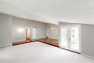 1505 Carnation Dr, Lewisville, TX 75067 - Photo 9