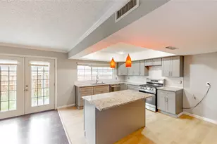 1505 Carnation Dr, Lewisville, TX 75067 - Photo 17