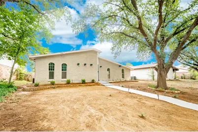 1505 Carnation Drive, Lewisville, TX 75067 - Photo 3