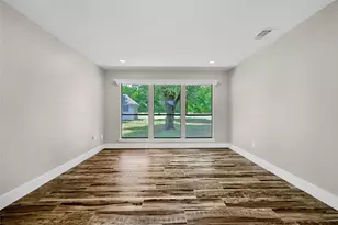 1101 A Brooks Ln, Sadler, TX 76264 - Photo 9