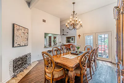 2903 Golden Gate Court, Carrollton, TX 75007 - Photo 7