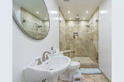 2903 Golden Gate Court, Carrollton, TX 75007 - Photo 17