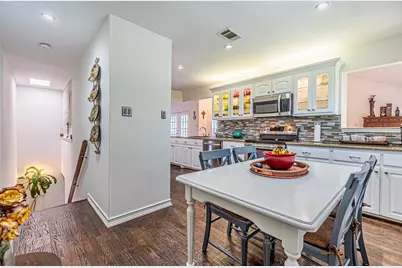 2903 Golden Gate Court, Carrollton, TX 75007 - Photo 15