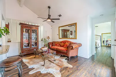 2903 Golden Gate Court, Carrollton, TX 75007 - Photo 9