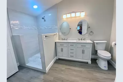 12156 Dandridge Drive, Dallas, TX 75243 - Photo 17