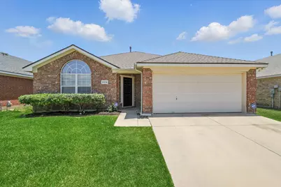 8436 Prairie Fire Drive, Fort Worth, TX 76131 - Photo 1