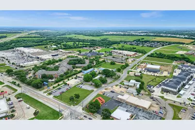 815 E Pecan Grove, Sherman, TX 75090 - Photo 3