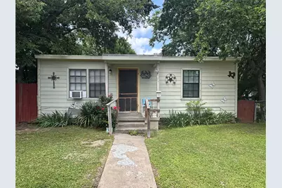 129 E Wanda Drive, Garland, TX 75040 - Photo 1