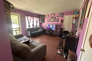 129 E Wanda Dr, Garland, TX 75040 - Photo 5