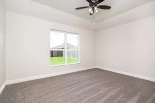 4712 Elite Dr, Sanger, TX 76266 - Photo 17