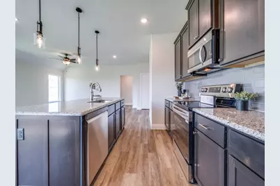 4712 Elite Drive, Sanger, TX 76266 - Photo 11