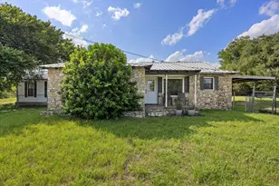 306 Litigation St, Glen Rose, TX 76043 - Photo 3