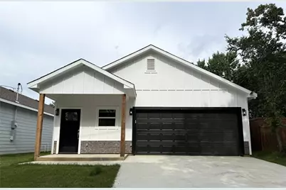 1913 Avenue A, Denison, TX 75021 - Photo 1