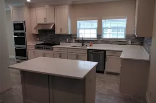 899 E Jefferson St, Van Alstyne, TX 75495 - Photo 3