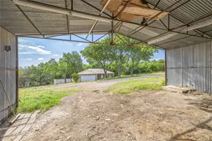 37 Busby Ln, Bells, TX 75414 - Photo 9