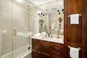 3601 Brown St, Dallas, TX 75219 - Photo 25