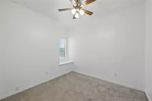 8600 Coppertowne Ln, Dallas, TX 75243 - Photo 15