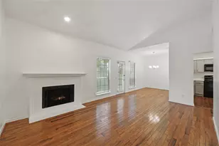 8600 Coppertowne Ln, Dallas, TX 75243 - Photo 3