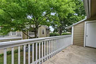 8600 Coppertowne Ln, Dallas, TX 75243 - Photo 17